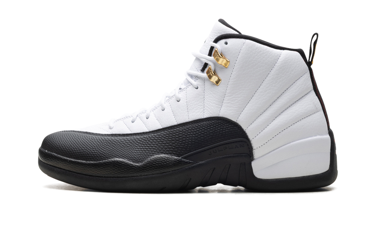 Air Jordan 12