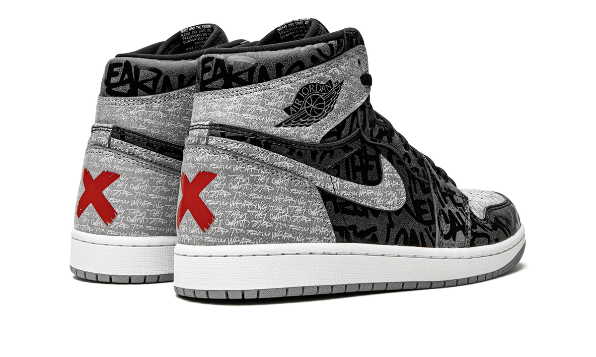 Air Jordan 1 High OG Rebellionaire 555088 036